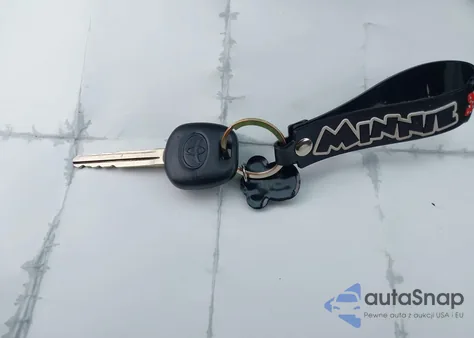 2005 Toyota Corolla Ce from USA, damaged, VIN 2T1BR32E65C329632